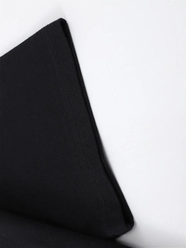 
                  
                    "Dads with Pretty Daughters" Rifle & Flag Graphic Tee – Black Unisex T-Shirt
                  
                