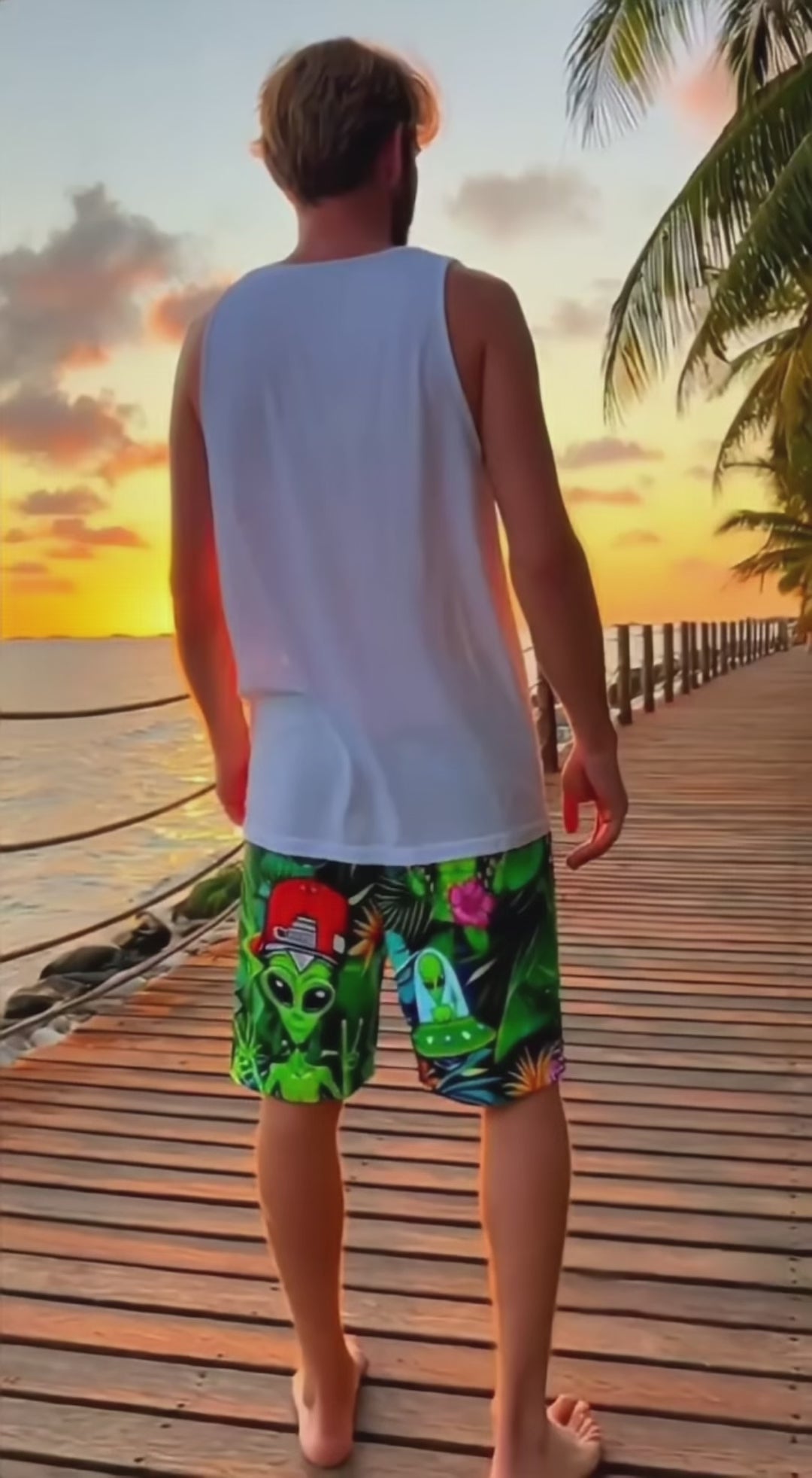 Men's Tropical Alien UFO Hawaiian Beach Shorts, Funny Green Alien Board Shorts, Extraterrestrial UFO Tropical Swim Trunks, Alien Spaceship Hawaiian Beach Swimwear